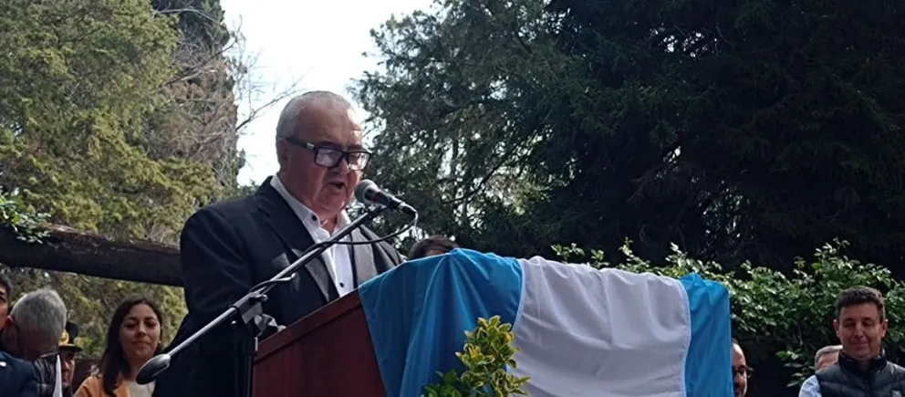  El intendente Miguel Ángel Jara realizó un balance de las inversiones municipales durante el 93° aniversario de Pomona. Foto: gentileza.