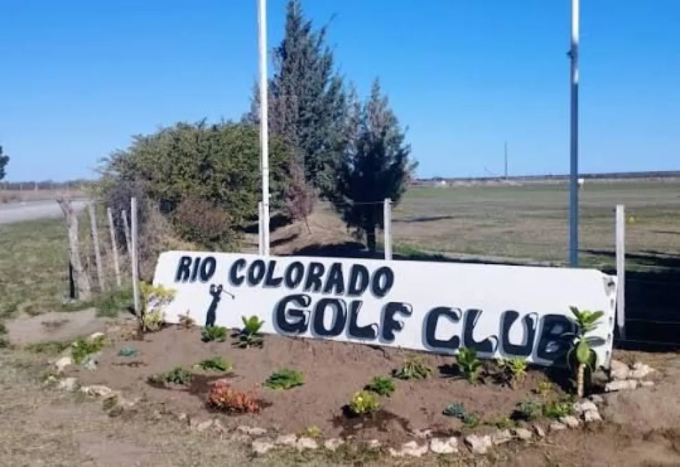 El Golf Club de Río Colorado realizará el sábado 17 de octubre un torneo especial de 18 hoyos en adhesión a las actividades de Octubre Rosa. Foto: archivo.