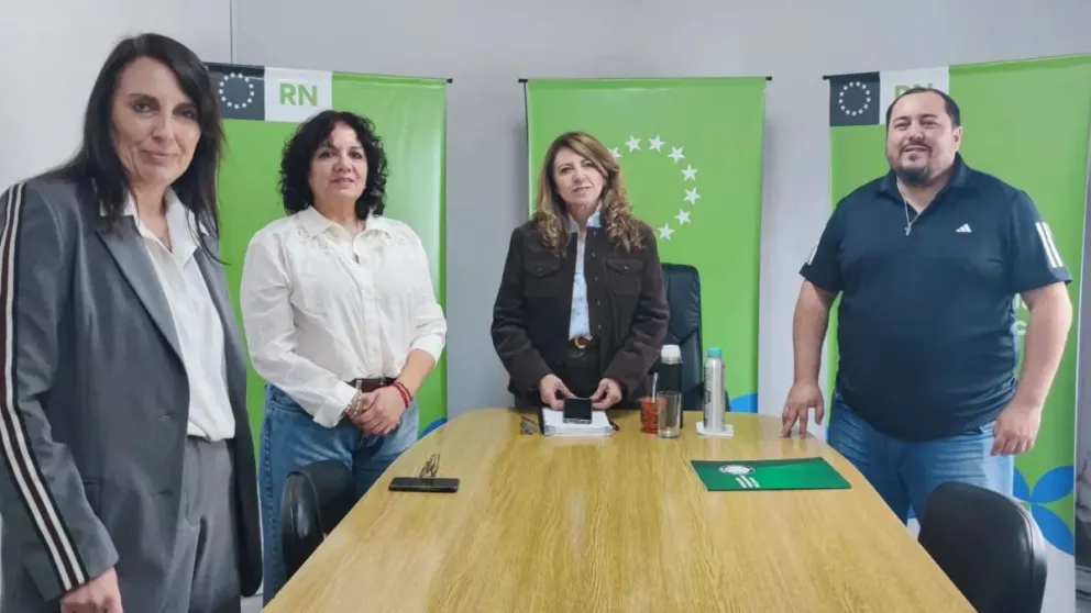 Río Negro presentó a los representantes de ATE y UPCN propuesta de actualización salarial
Crédito: Gobierno Río Negro