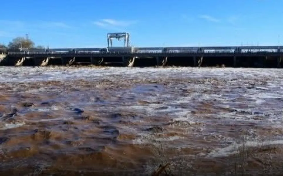 El Ente Provincial del Río Colorado aclaró que el incremento del caudal no representa una crecida extraordinaria ni una situación de emergencia. Foto: gentileza.