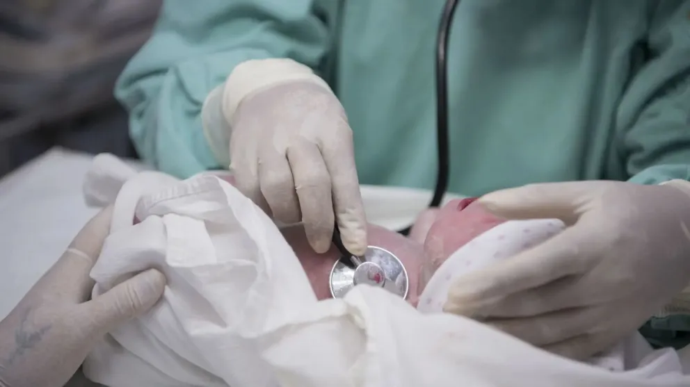 Su historia transcurre entre los pasillos del hospital y la vida compartida con su familia
Crédito: Daniel Idiarte / Gobierno de Río Negro