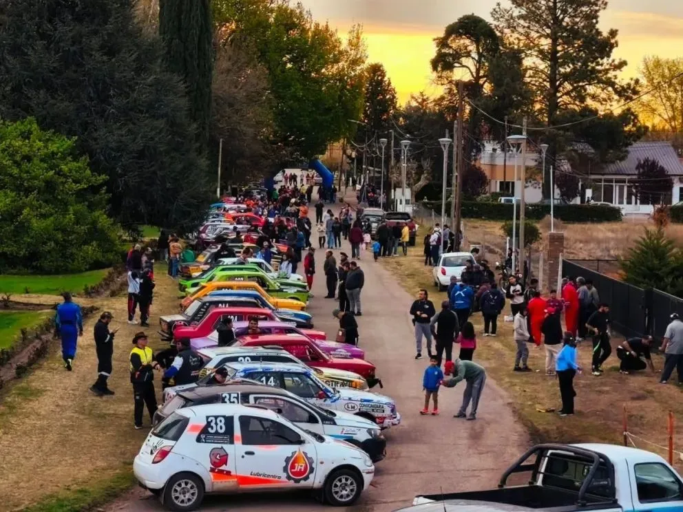 Lamarque recibirá la gran final del Rally Valle Medio del 27 al 29 de noviembre. La organización confirmó que la competencia se adelantará una semana e incluirá el tradicional tramo Pomona–Lamarque. Foto: archivo.